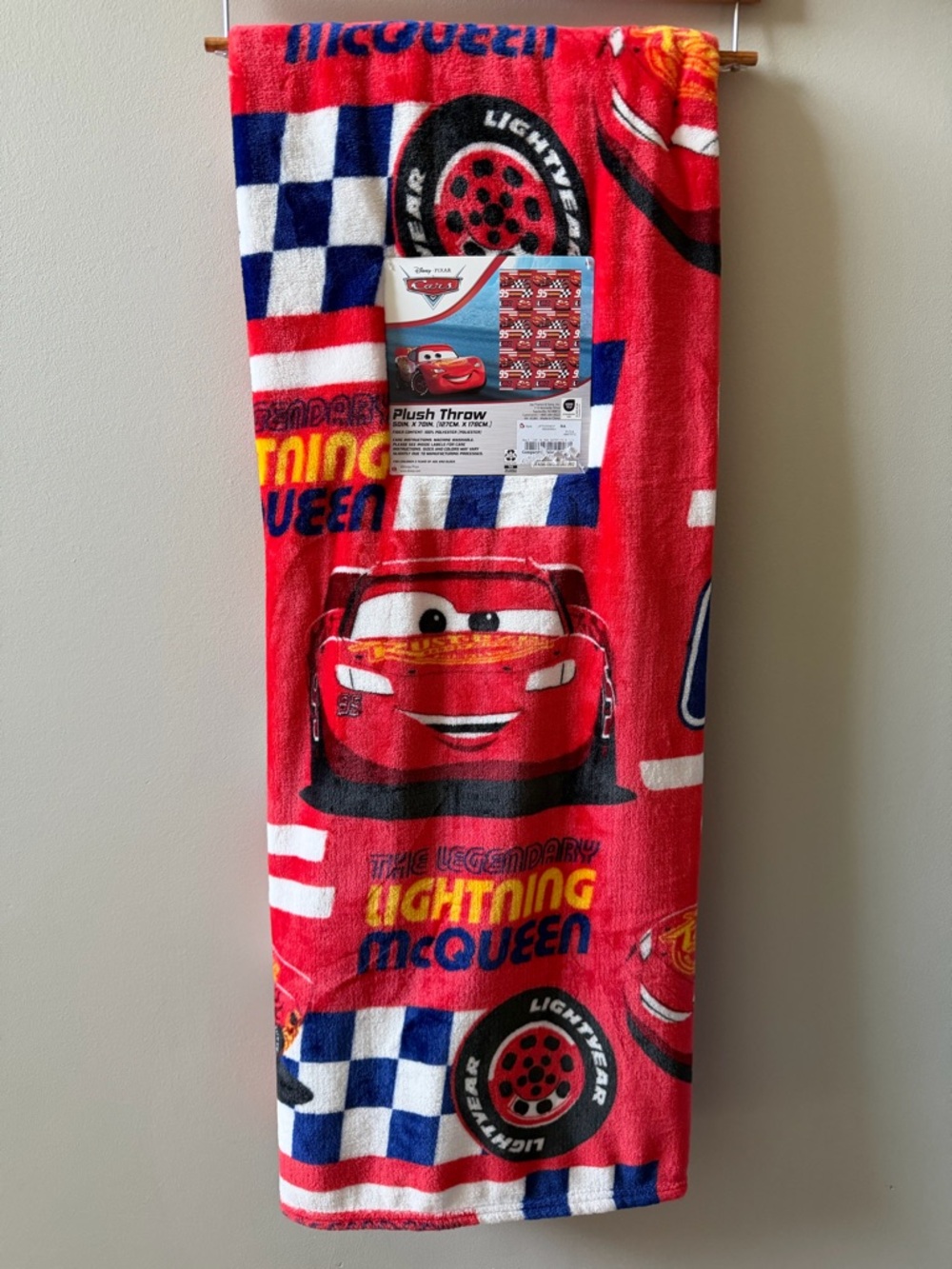 Disney Cars Blanket NEW Plush Fleece Throw Pixar Lightning McQueen Gift Race 95